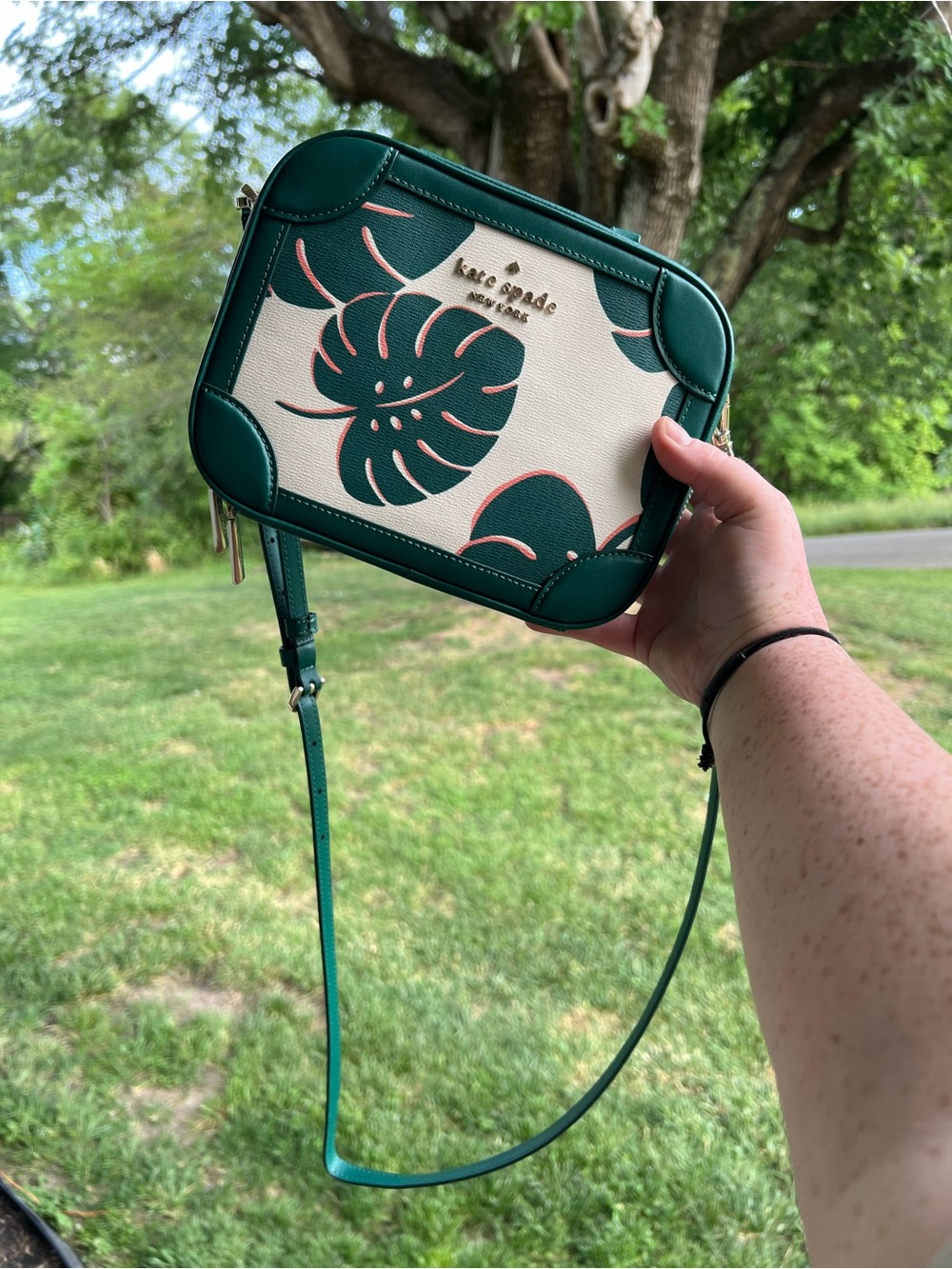 Kate Spade Green and Cream Tropical Monstera Leaf Crossbody